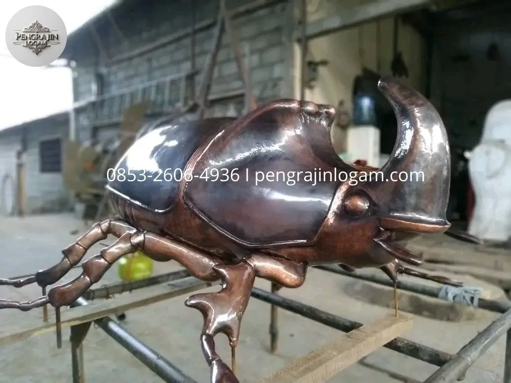 Patung Hewan Tembaga