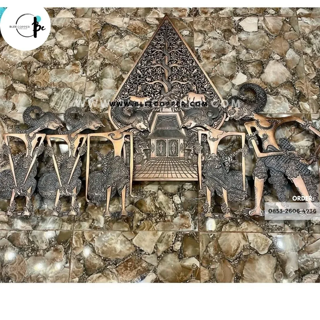 Gunungan wayang pandawa lima
