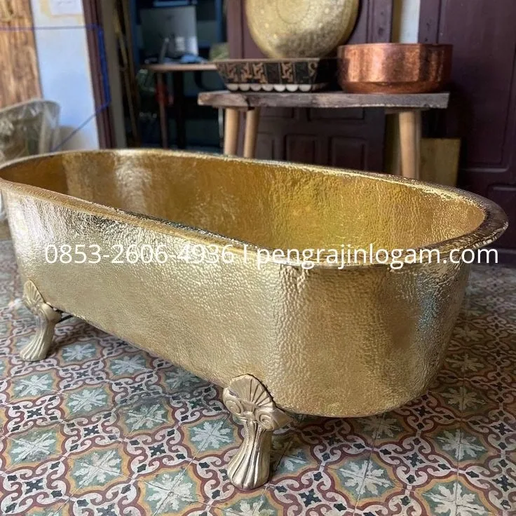 Bathtub Kuningan Kaki Singa