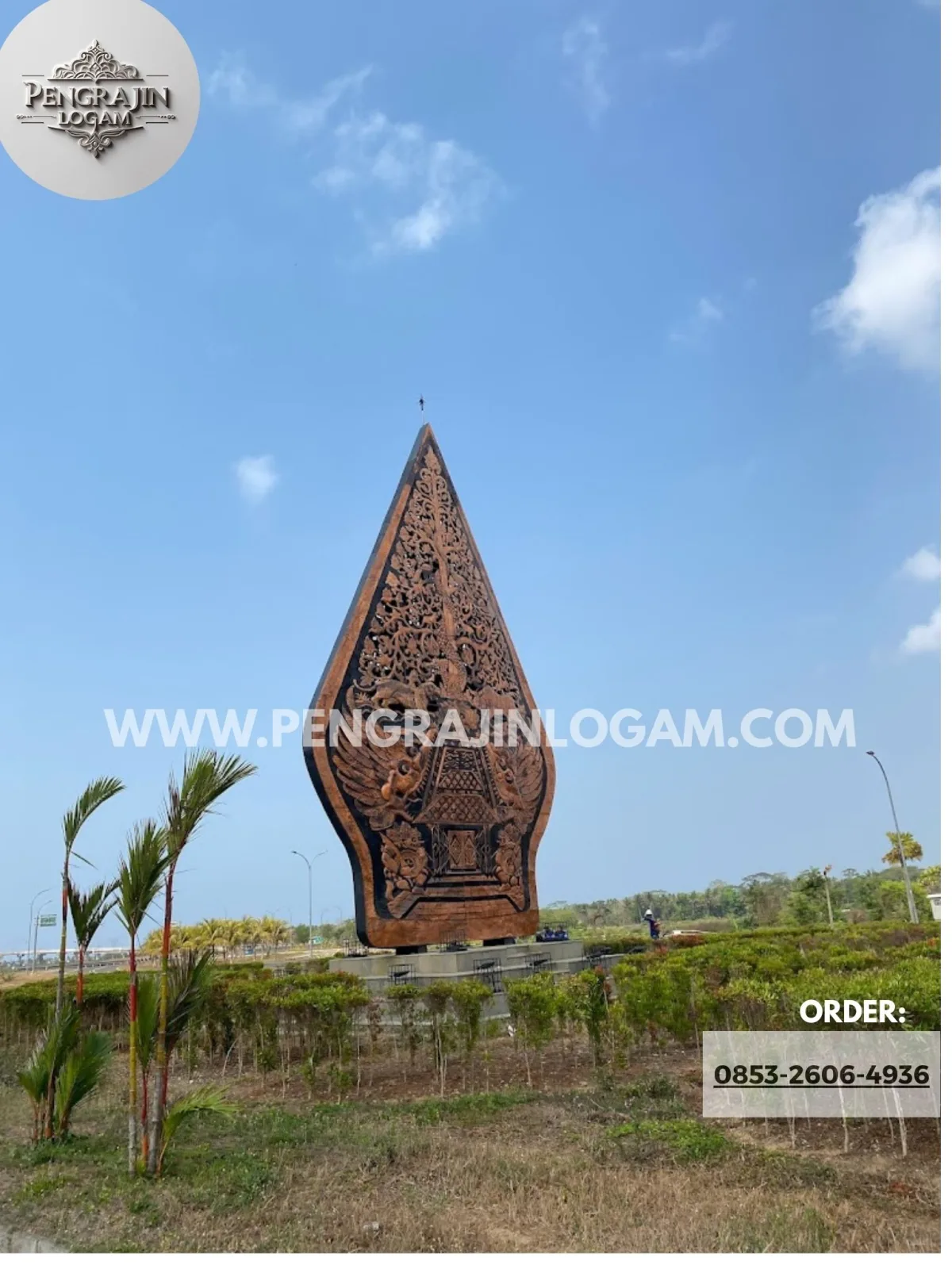 Gunungan Tembaga 10 Meter