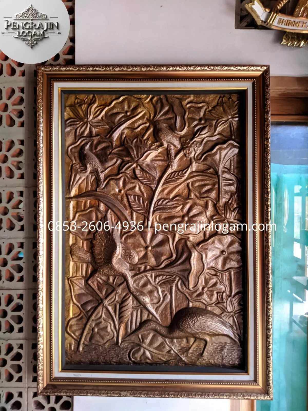 Lukisan Tembaga Relief