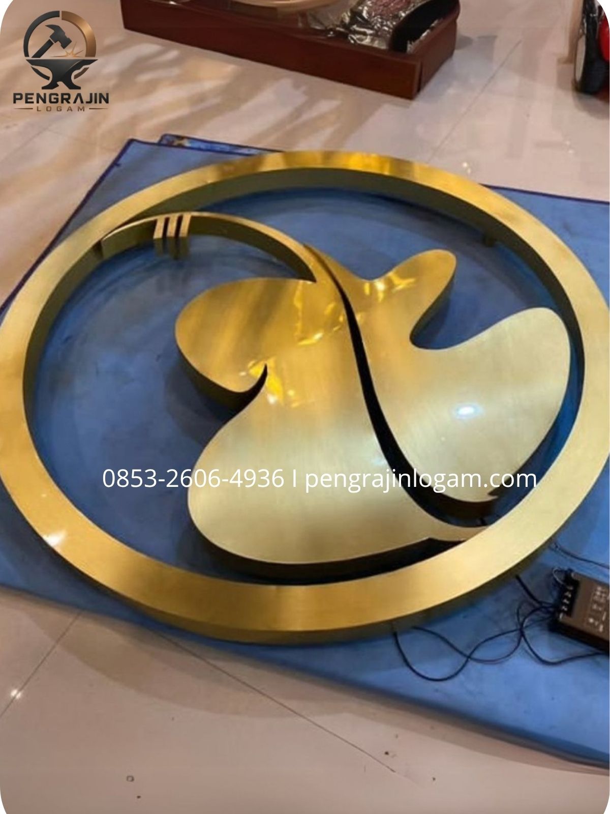 Custom Logo kuningan Custom Logo kuningan