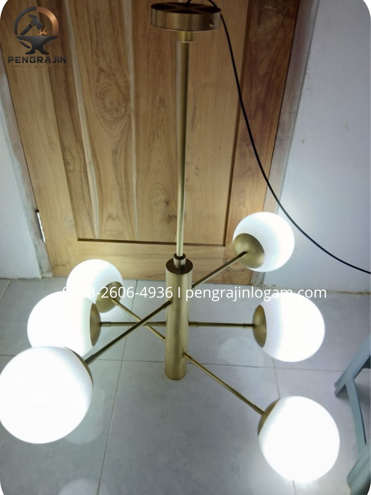 Lampu hias tembaga Lampu hias tembaga