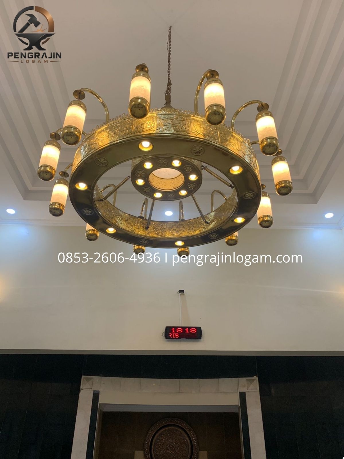 Pengrajin lampu nabawi kuningan